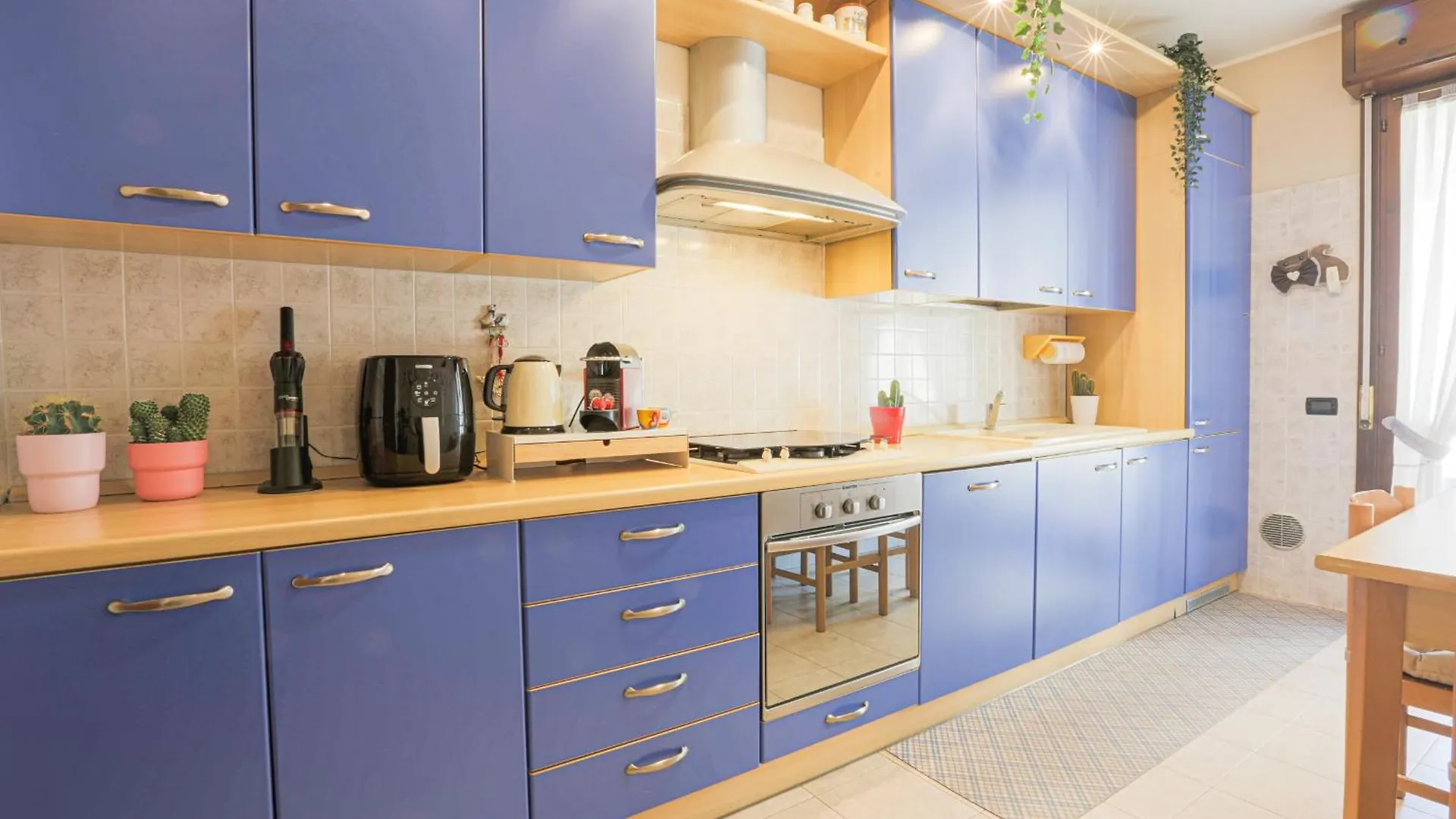 Homestay Camera Matrimoniale Sud Milano, Bagno Privato Opera Italy